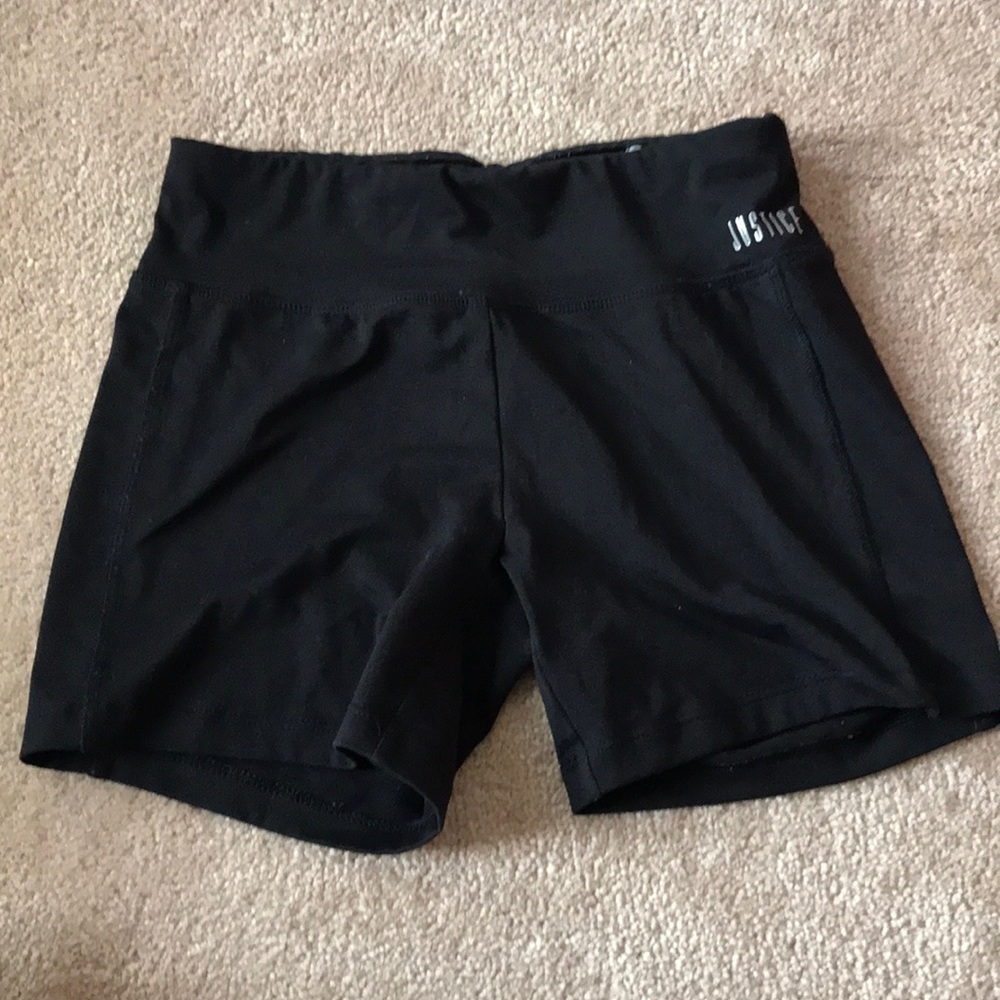 black justice right shorts